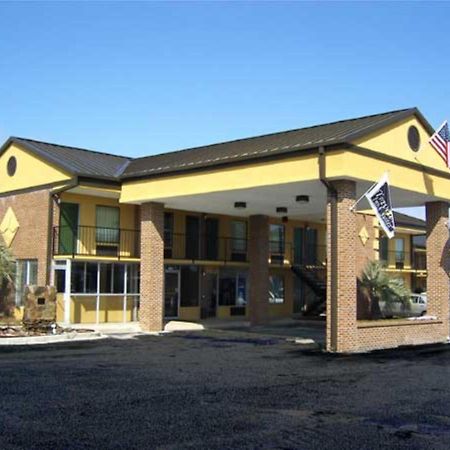 Travelers Inn & Suites Sumter Εξωτερικό φωτογραφία