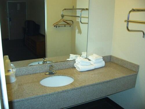 Travelers Inn & Suites Sumter Εξωτερικό φωτογραφία